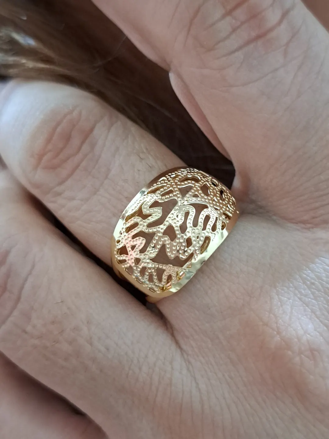 Anel Abstrato Vazado - Semijoia Banhada a Ouro 18k | Alexa Semijoias Anel Abstrato Vazado - Semijoia Banhada a Ouro 18k | Alexa Semijoias