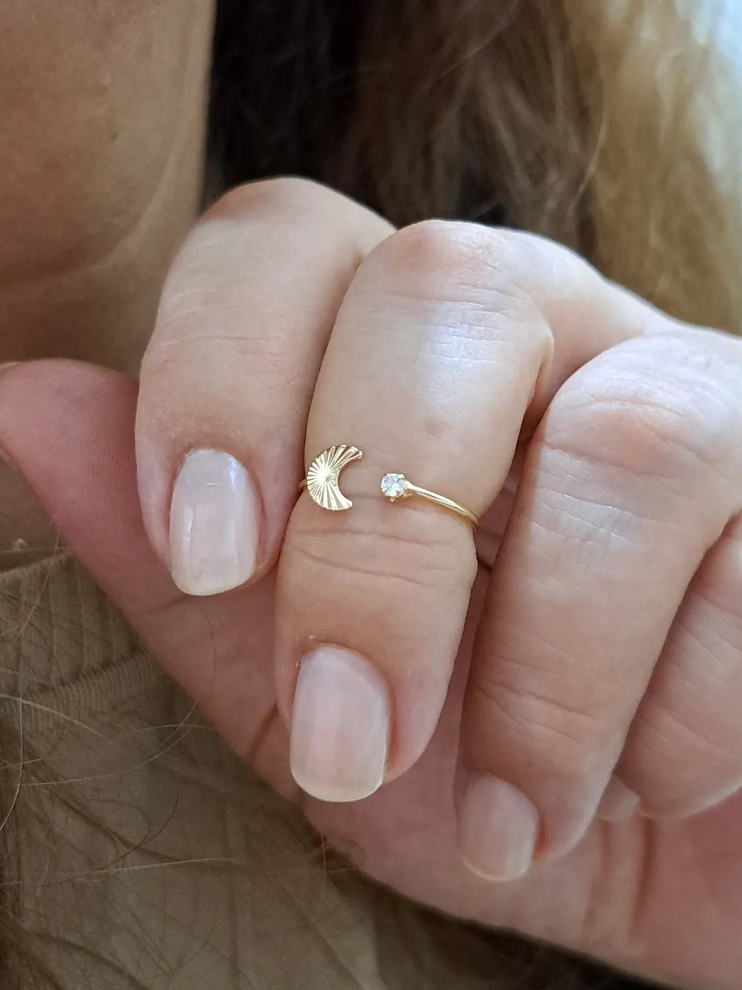 Anel Falange Ponto Luz e Lua - Semijoia Banhada a Ouro 18k | Alexa Semijoias