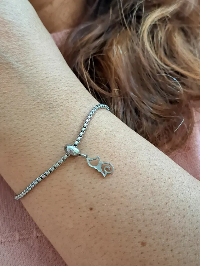 pulseira berloque gatinho aço inox - Foto 2 | Alexa Semijoias